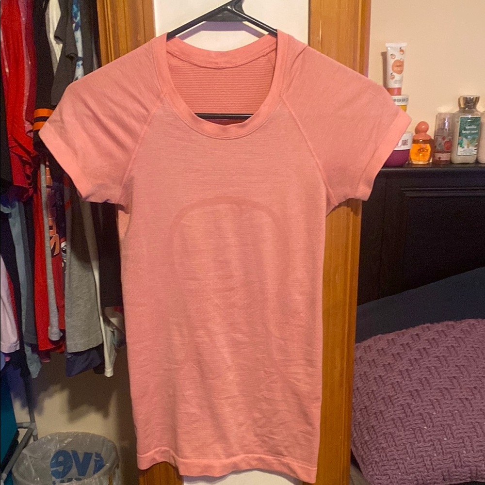Lululemon Swiftly Tech Short-Sleeve Hip Length